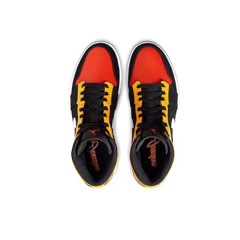 Nike AIR JORDAN 1 MID SE 