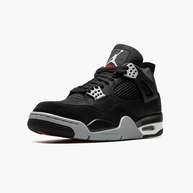 Nike AIR JORDAN 4 