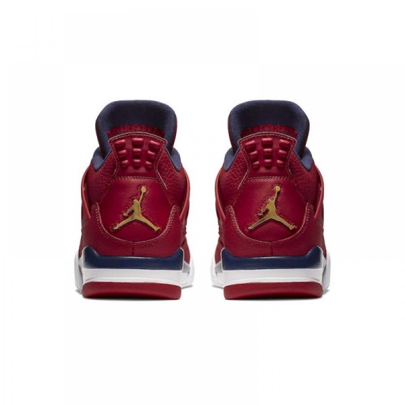 Nike AIR JORDAN 4 SE 