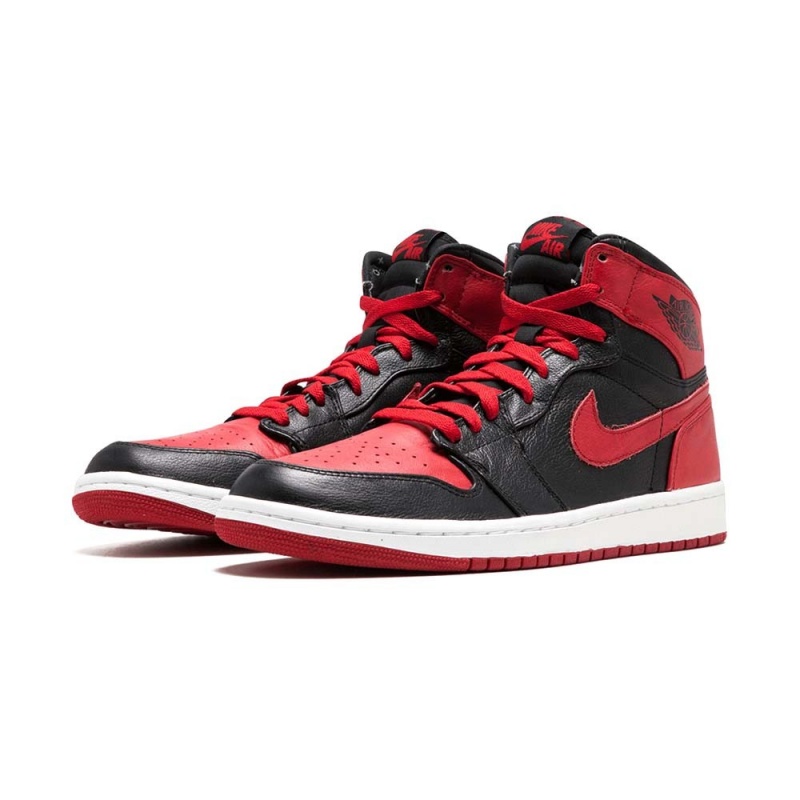 Nike Air Jordan 1 Retro High 