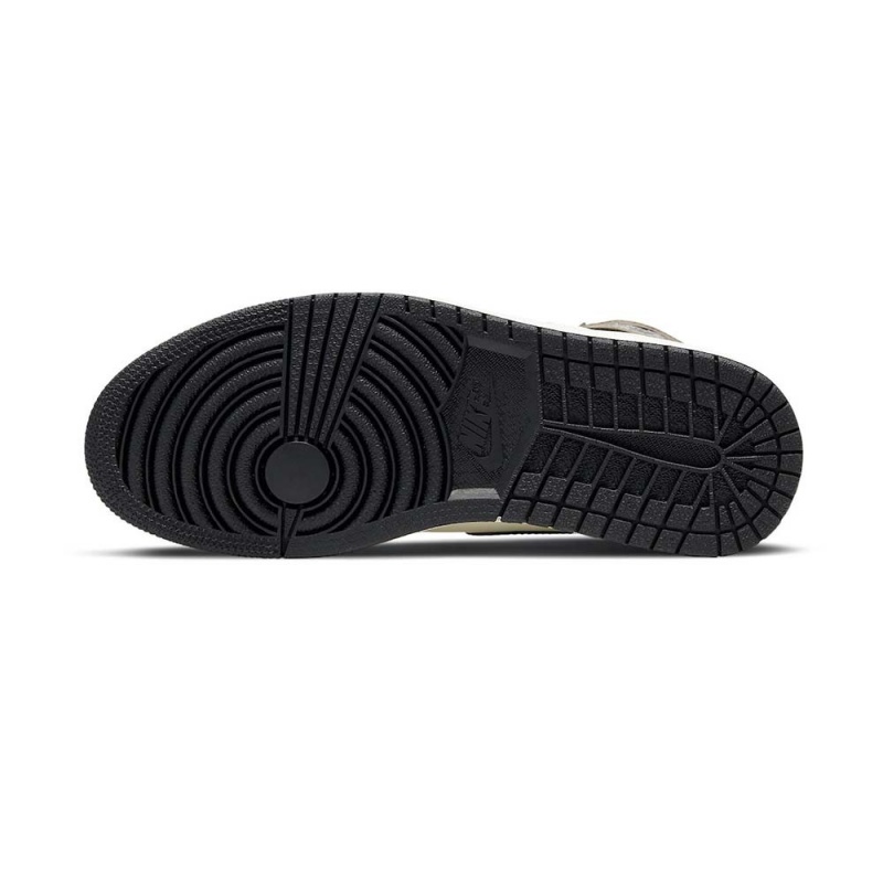 Nike Air Jordan 1 Retro High OG 