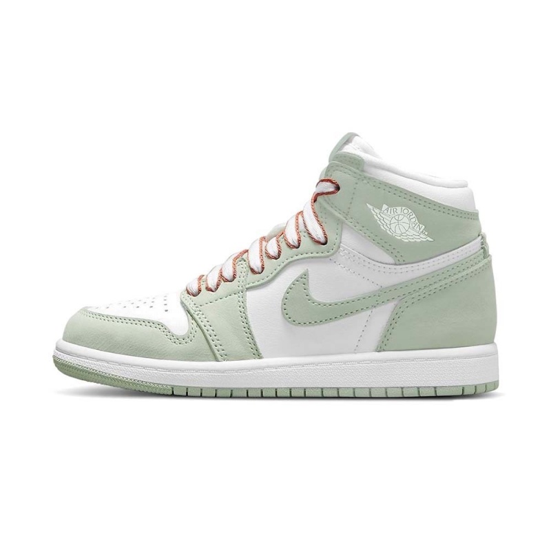 Nike Wmns Air Jordan 1 Retro High OG \