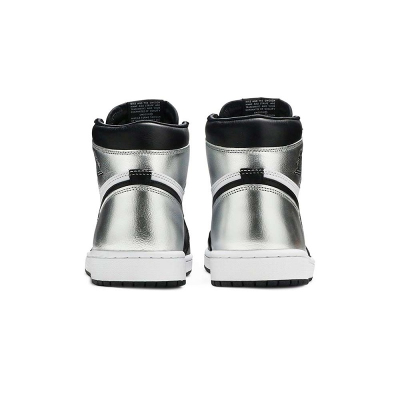 Nike Wmns Air Jordan 1 Retro High OG 