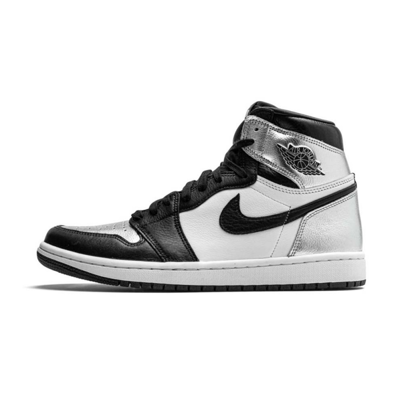 Nike Wmns Air Jordan 1 Retro High OG \
